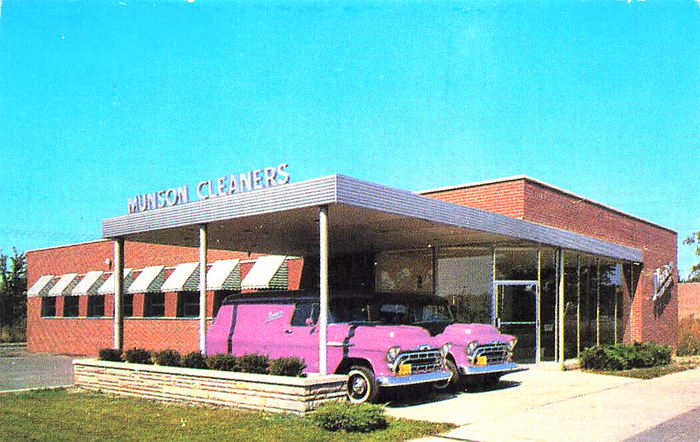 Munson Cleaners - Vintage Postcard